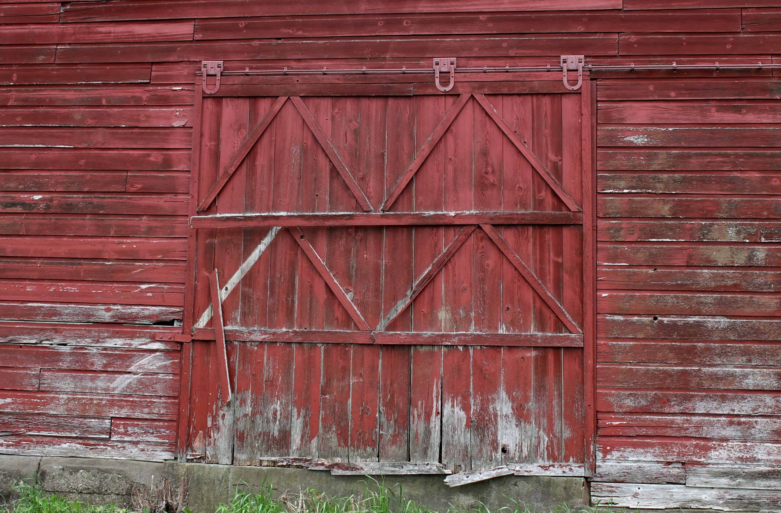 Red Barn Love Free Printable Adirondack Girl Heart
