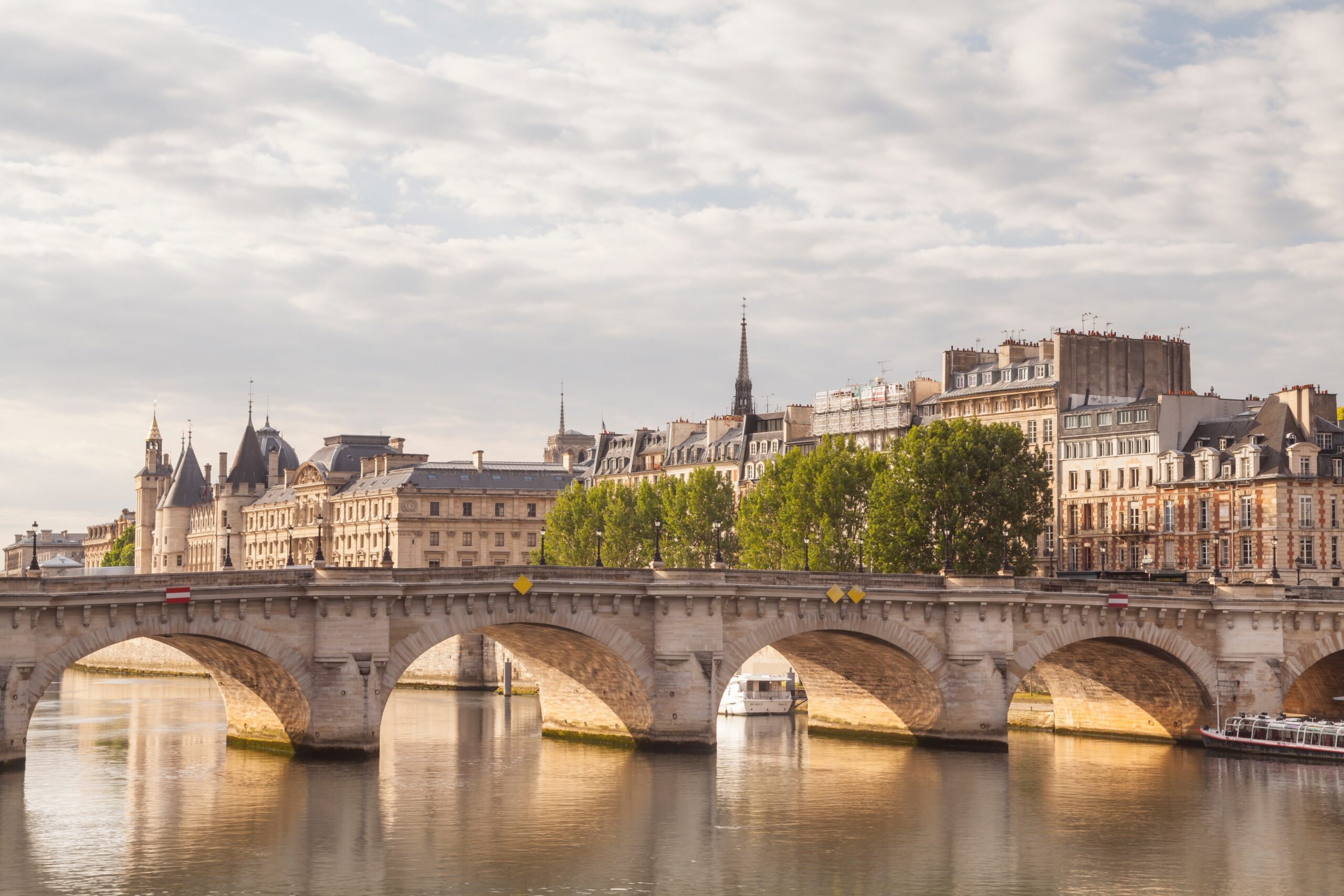 The Ultimate Paris Travel Guide As Curated By Vogue Editors Vogue