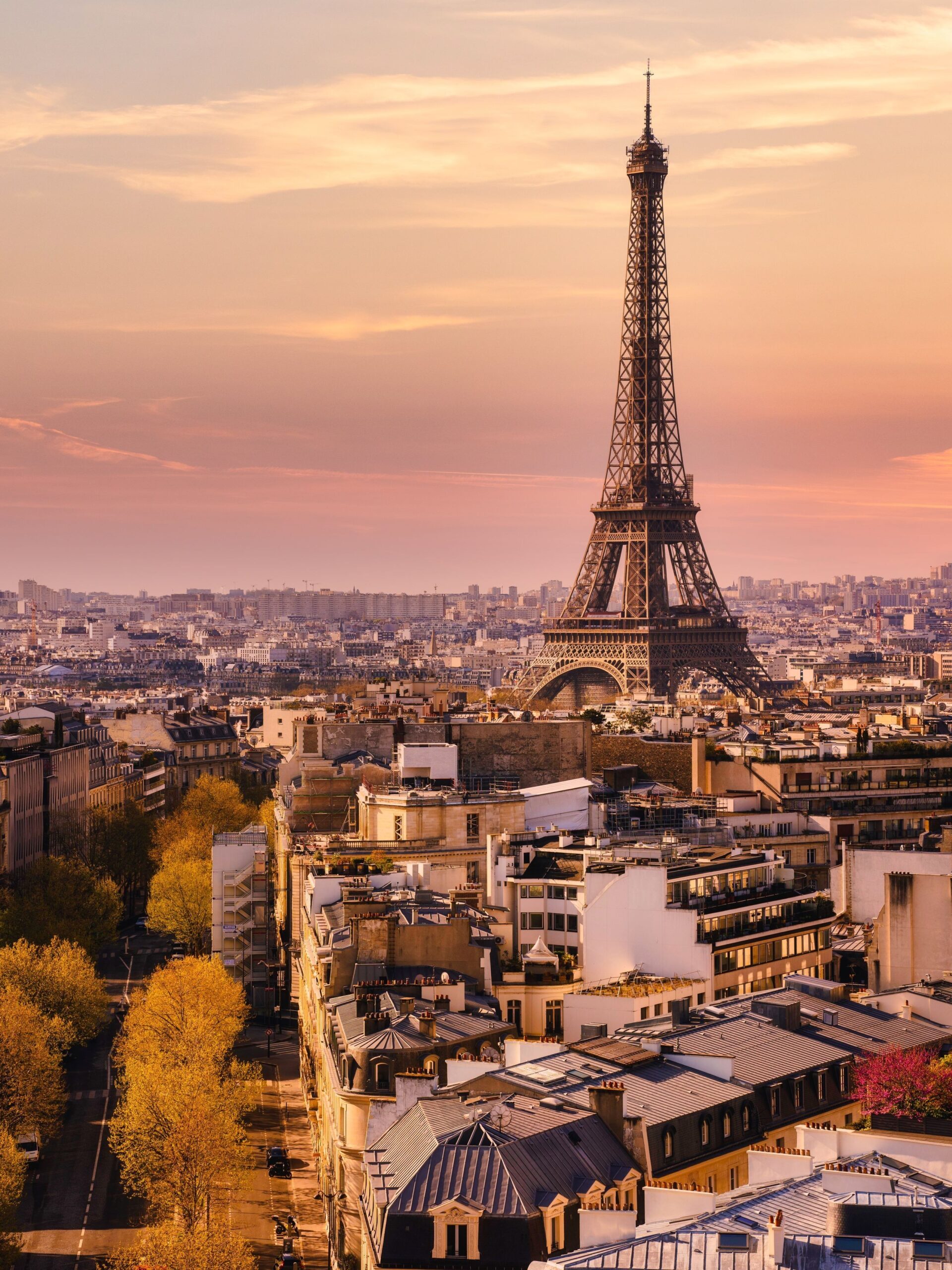 Where To Stay In Paris As Well As Shopping And Eating Suggestions By Vogue Editors Vogue India
